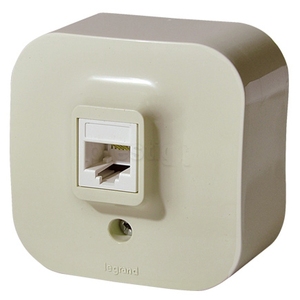 Розетка с рамкой компьютерная RJ45 Cat.5e (UTP) одинарная цвет слоновая кость